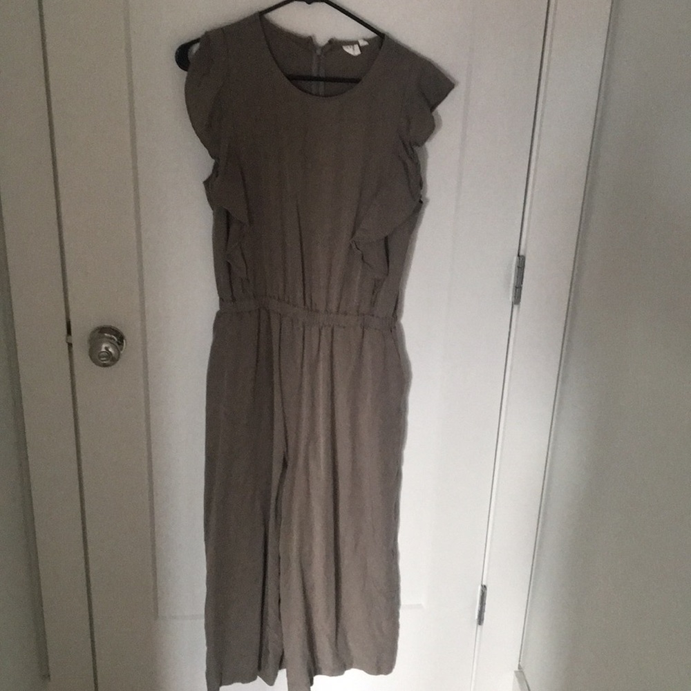 Gap jumpsuit